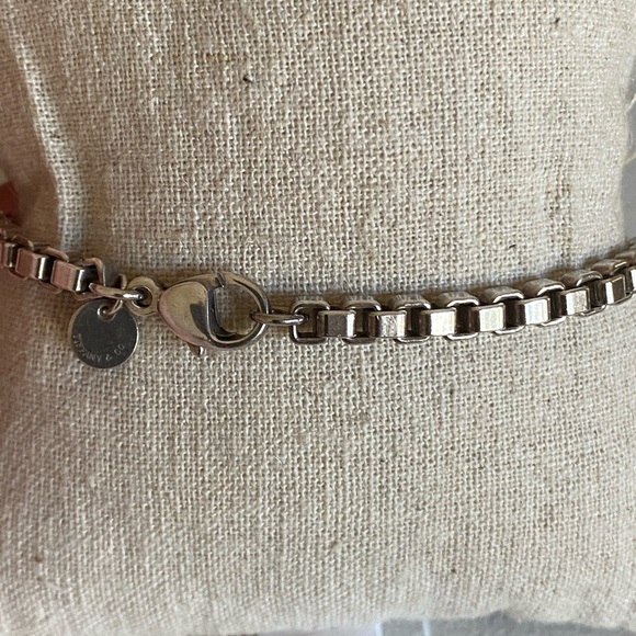 Tiffany Venetian Link Bracelet - Picture 4 of 7